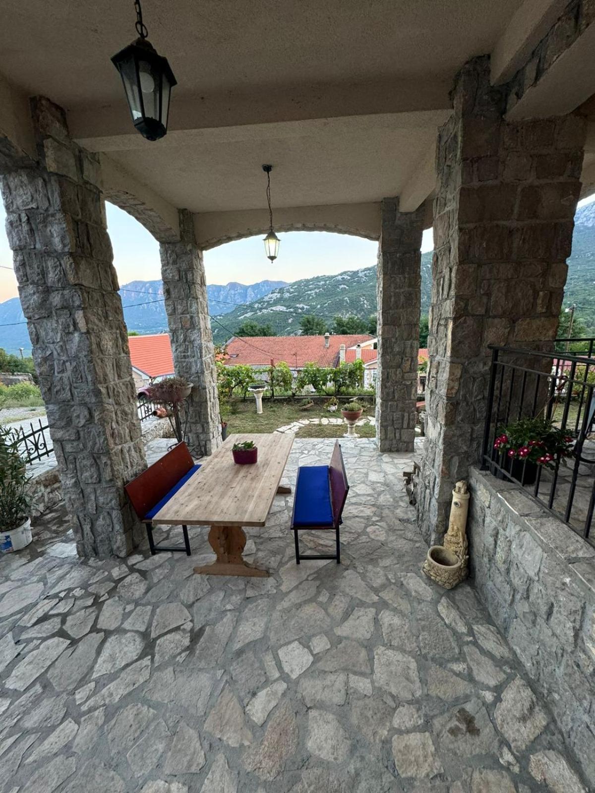 Villagio Virpazar Exterior photo