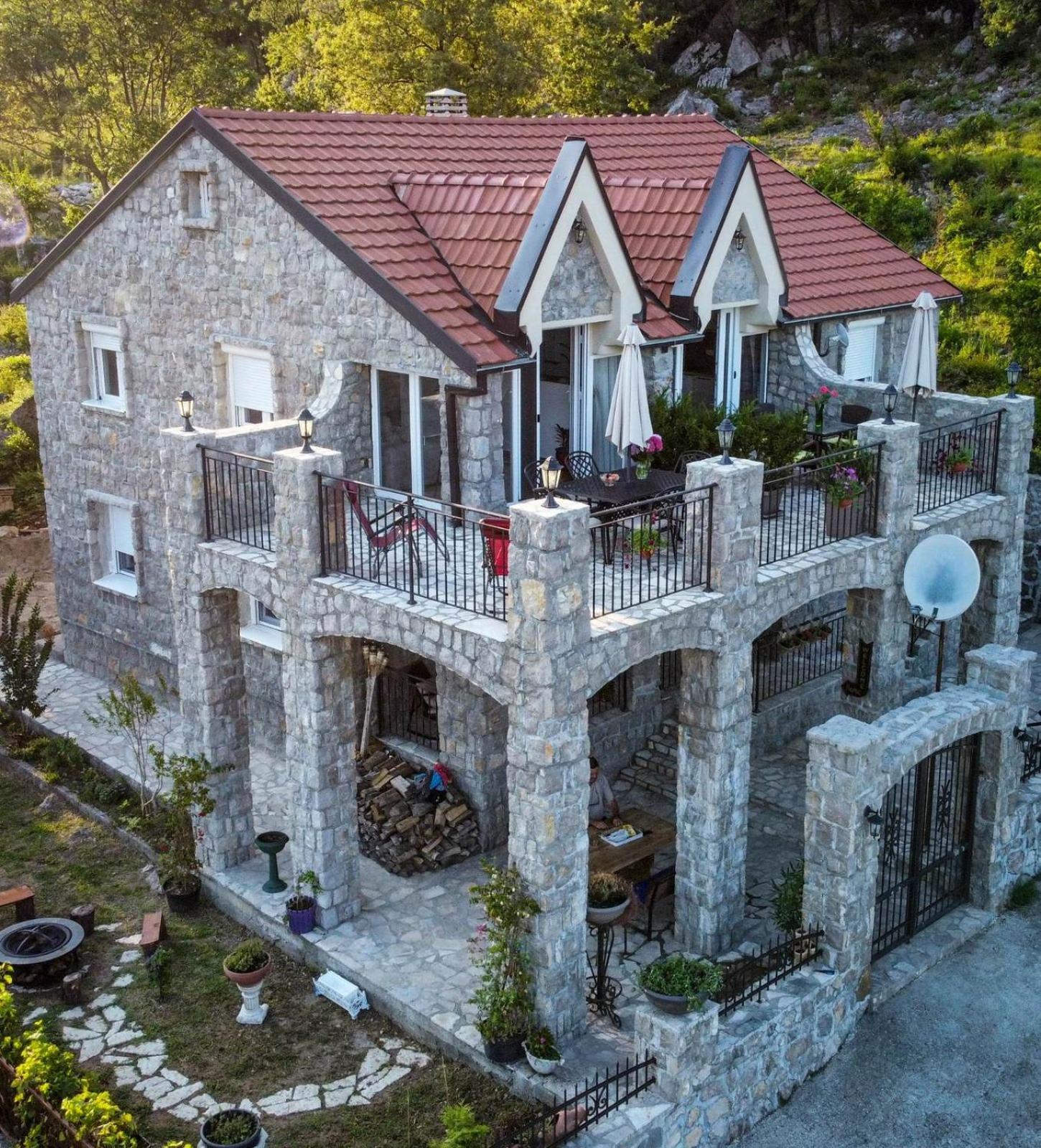Villagio Virpazar Exterior photo